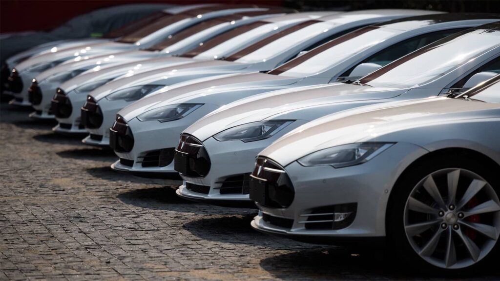 Tesla Recalls 135000 S and X Models