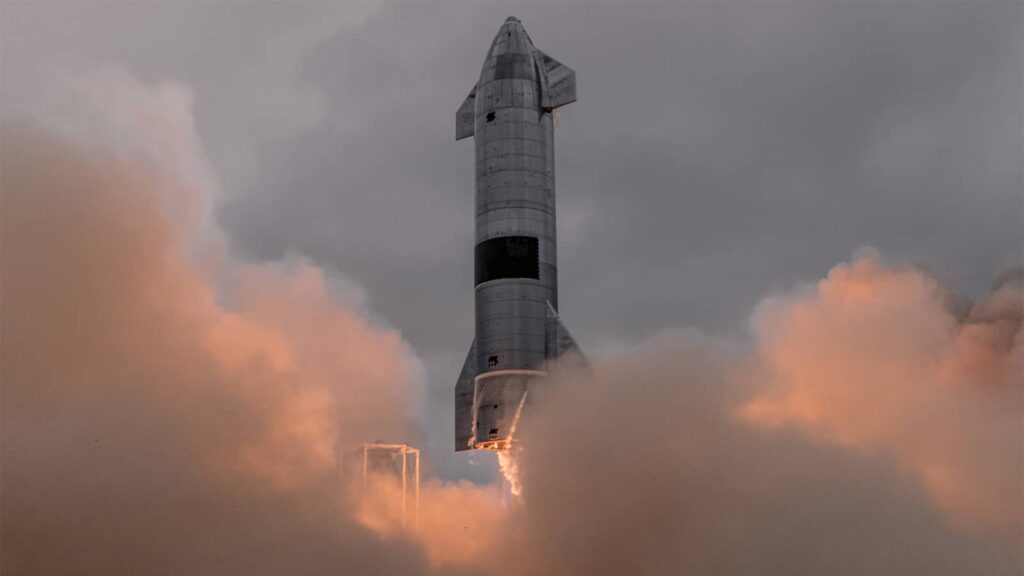 SpaceX Lands 102 Million Rocket Cargo Deal with US Air Force
