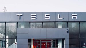 tesla to partner with competitors